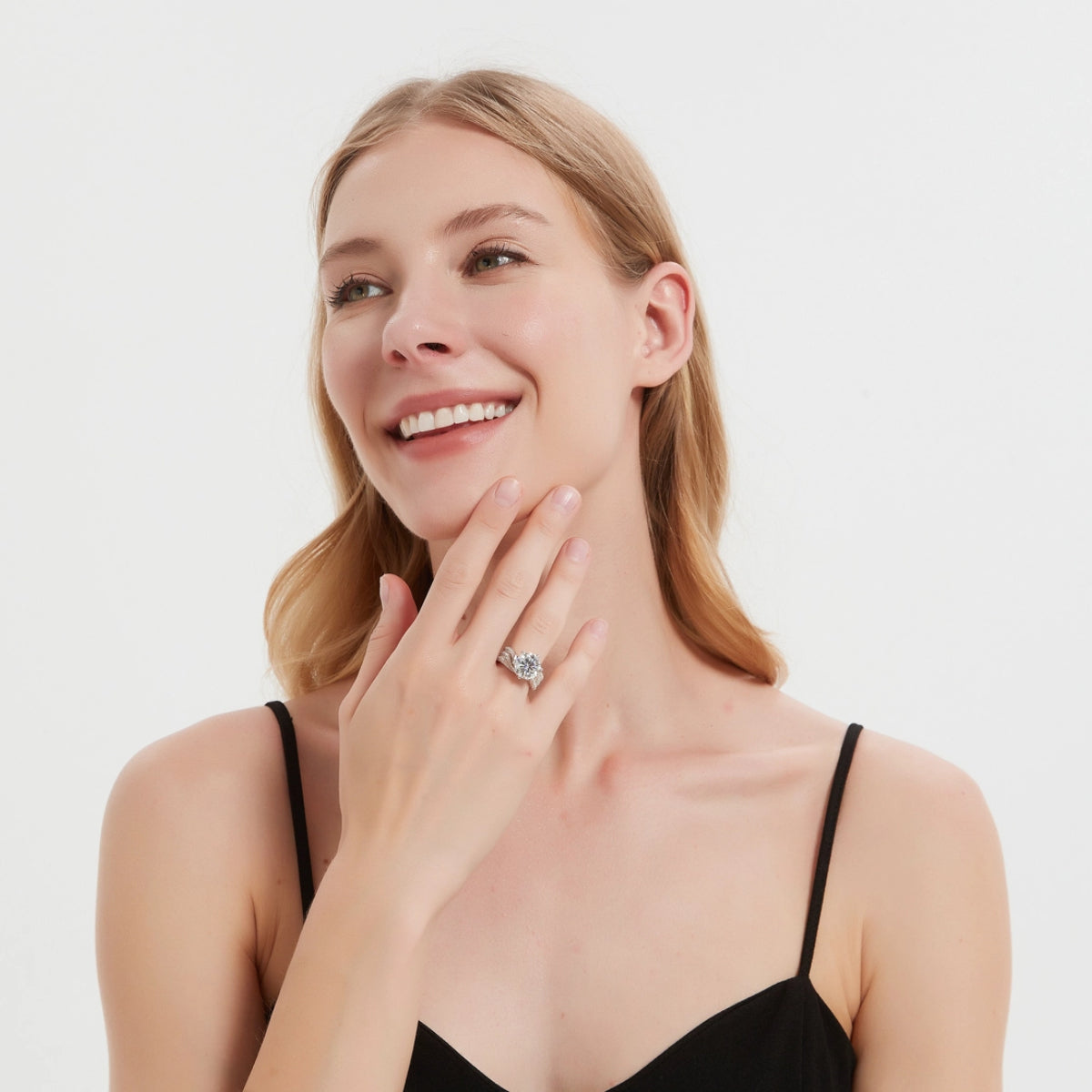 S925 Luxury Moissanite Ring