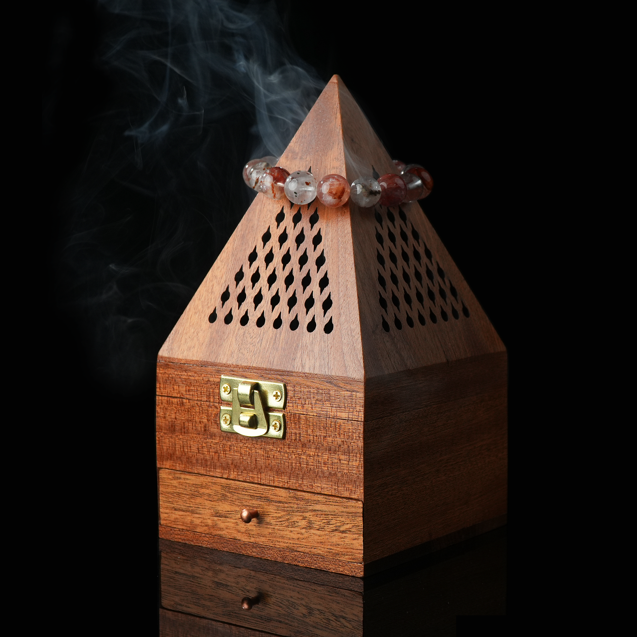 Pinewood Pyramid Incense Burner – Crystal Cleansing Smudge Tray