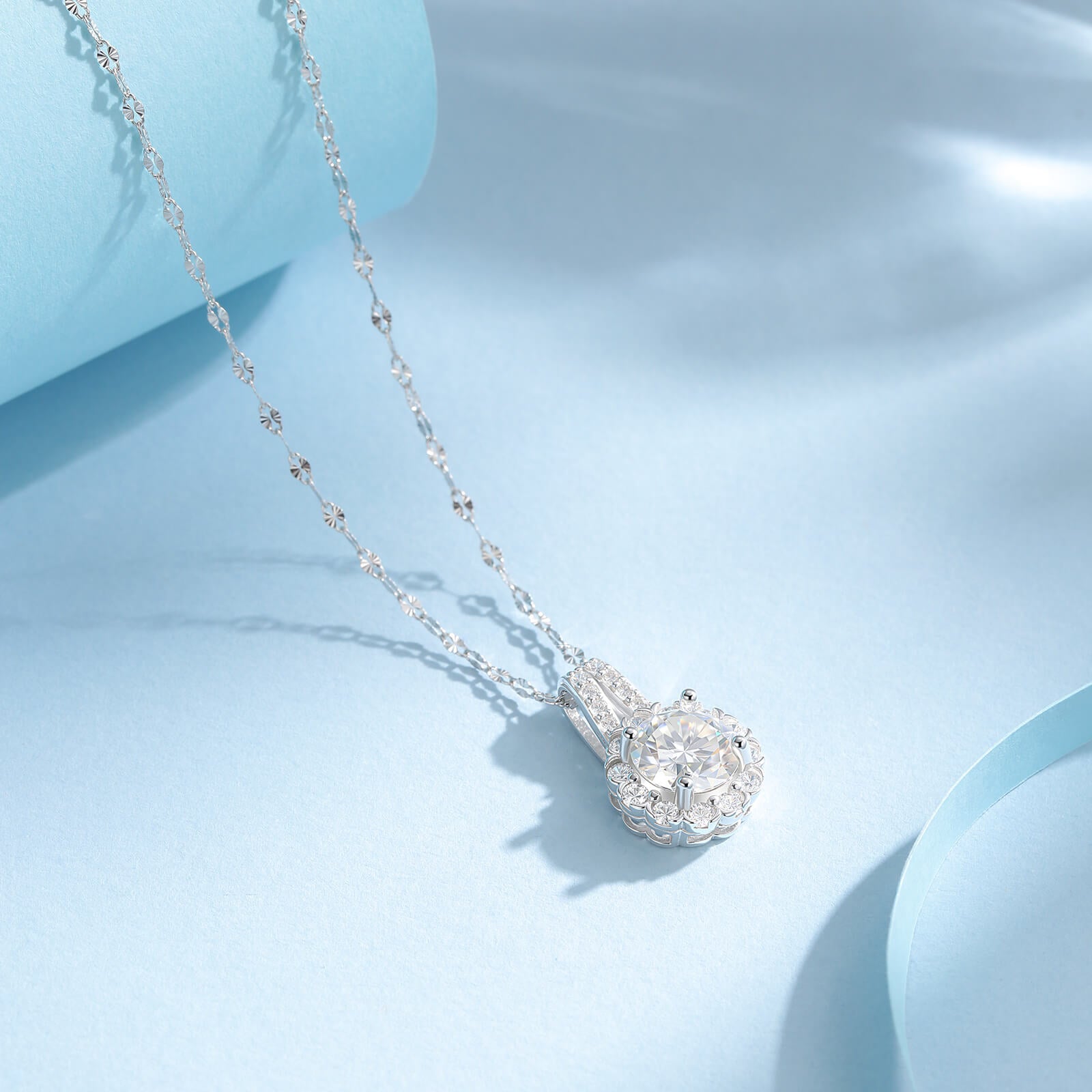 S925 Sunflower Moissanite Necklace