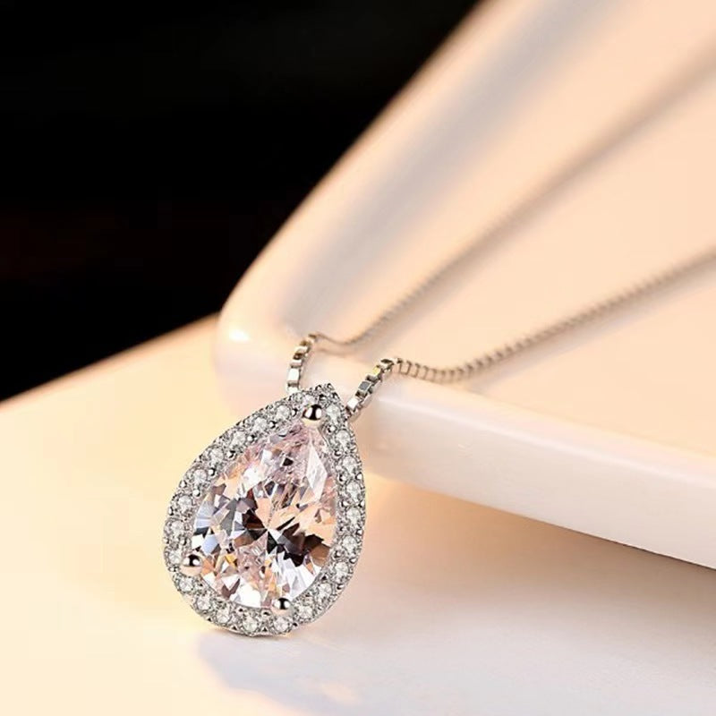 S925 Teardrop Moissanite Pendant – Ultra Sparkle Design