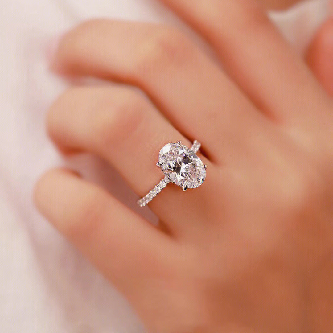 S925 Oval Moissanite Ring – 4-Prong Big Carat Light Luxury Design