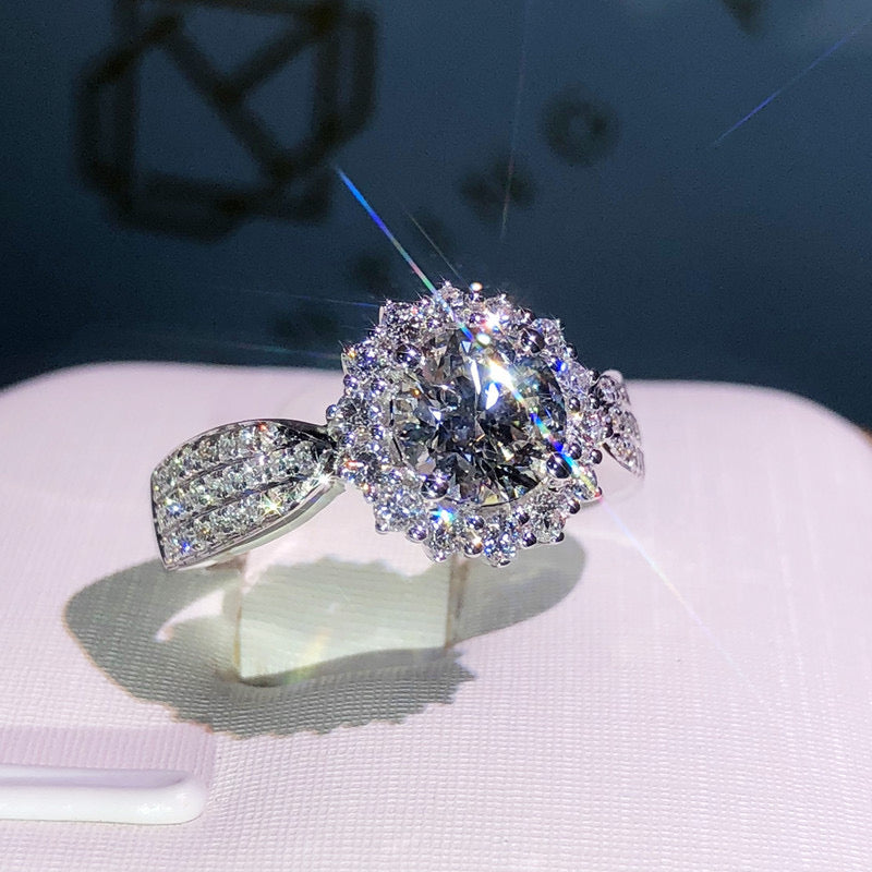 S925 Luxury Moissanite-Inspired Ring – Full Pavé European Style