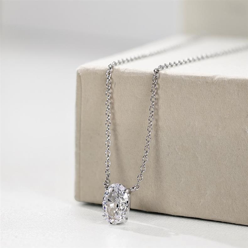 S925 Oval Moissanite Necklace – Ice-Cut Sparkle, Minimalist Style