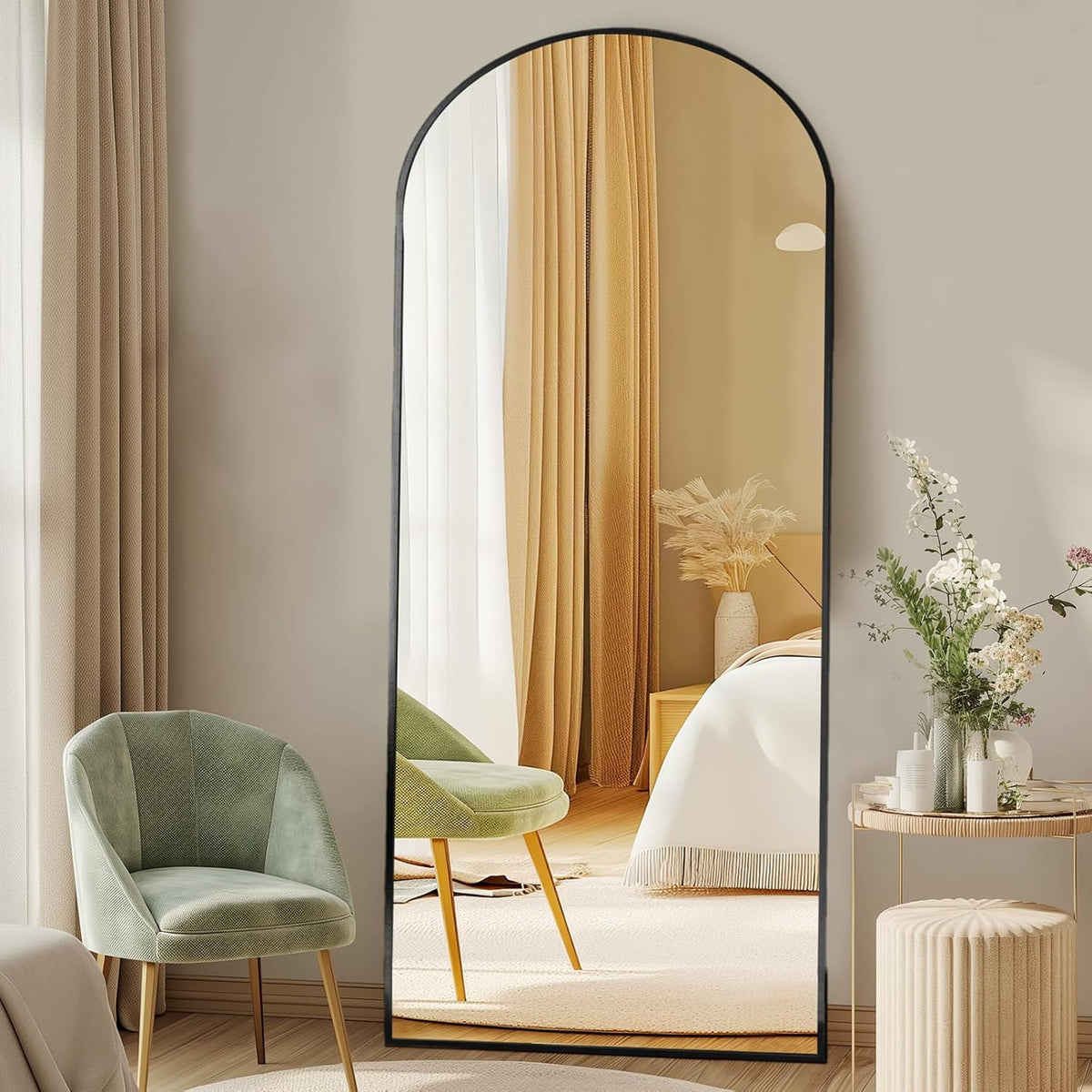 Black-arched / 64"L x 21"W