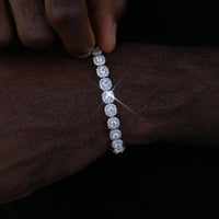 925S & VVS Moissanite 8MM Clustered Tennis Bracelet