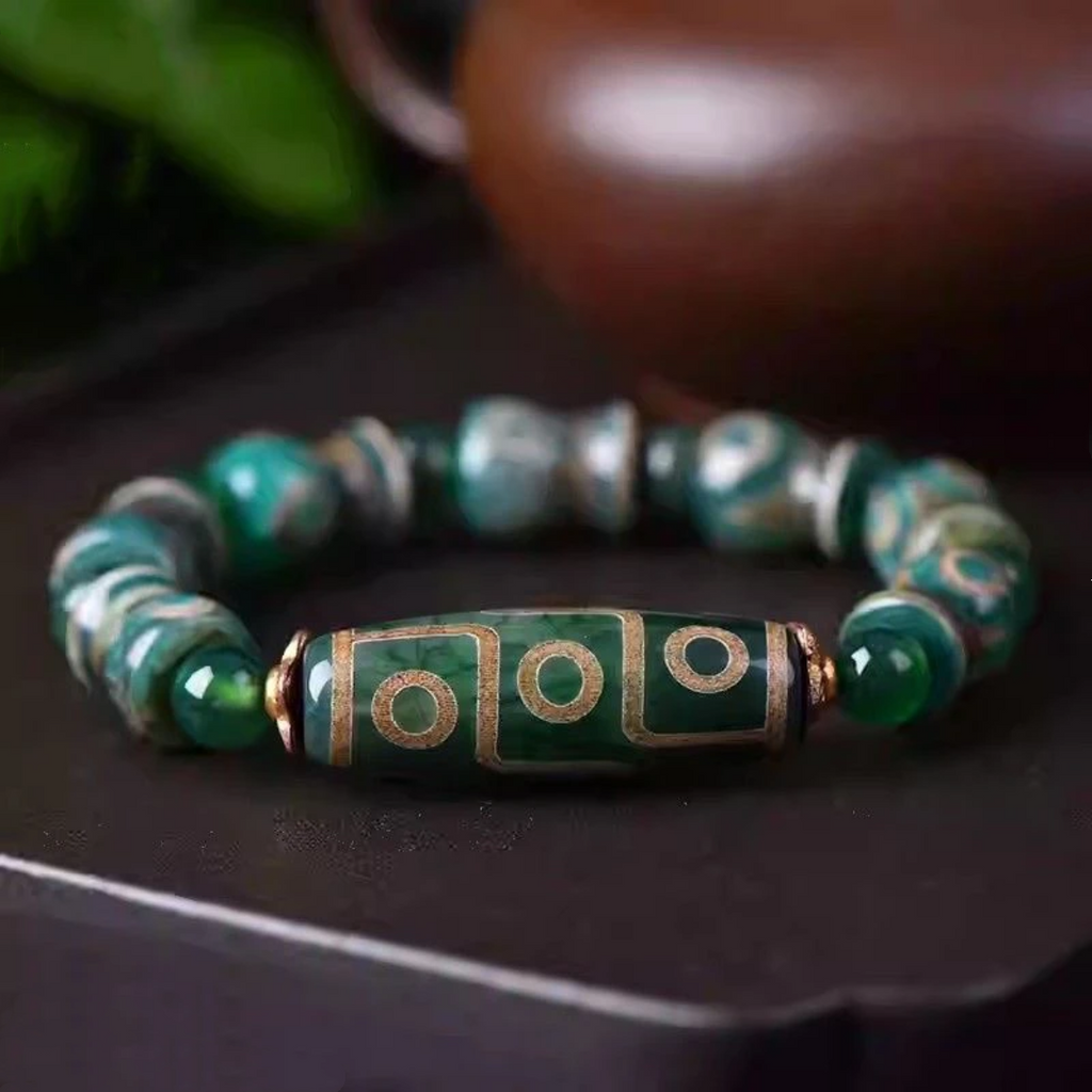 Tibetan 9-Eye Dzi Bead Bracelet – Green Treasure Vase Agate with Multi-Pattern Beads