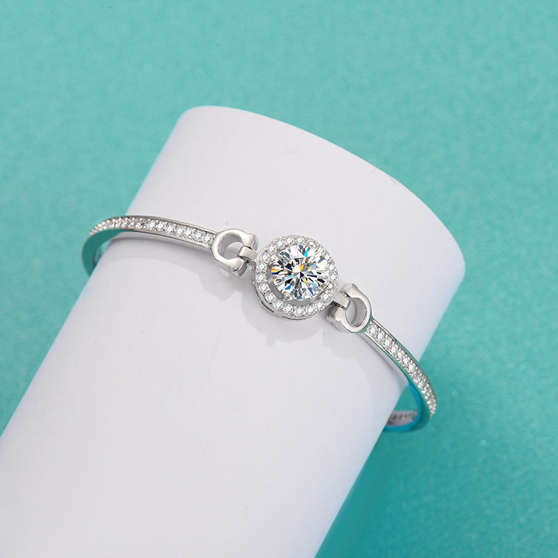 S925 Moissanite Sparkle Bracelet – Minimalist Light Luxury Design