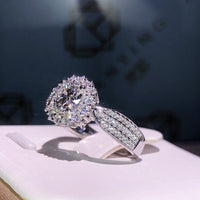 S925 Luxury Moissanite-Inspired Ring – Full Pavé European Style