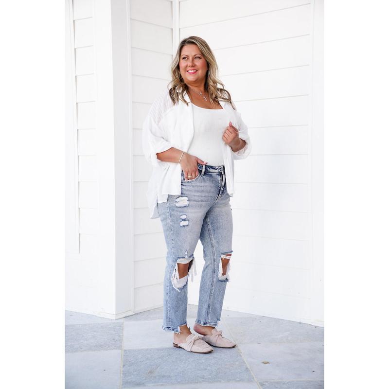 Lovervet Love at First Sight Mid Rise Acid Wash Cropped Straight Leg Jeans