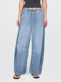 Gap Women's Mid Rise UltraSoft Easy Horseshoe Jeans